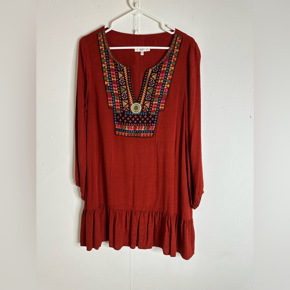 Entro Women’s Medium Tunic Blouse – 100% Rayon – Like New